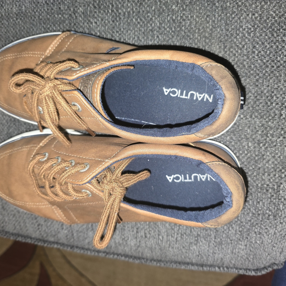 Nautica Brown Boat Shoes Classic Casual Design